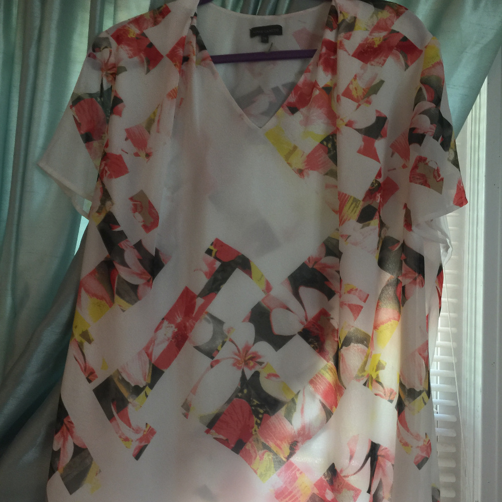 Beauitful Top for Summer